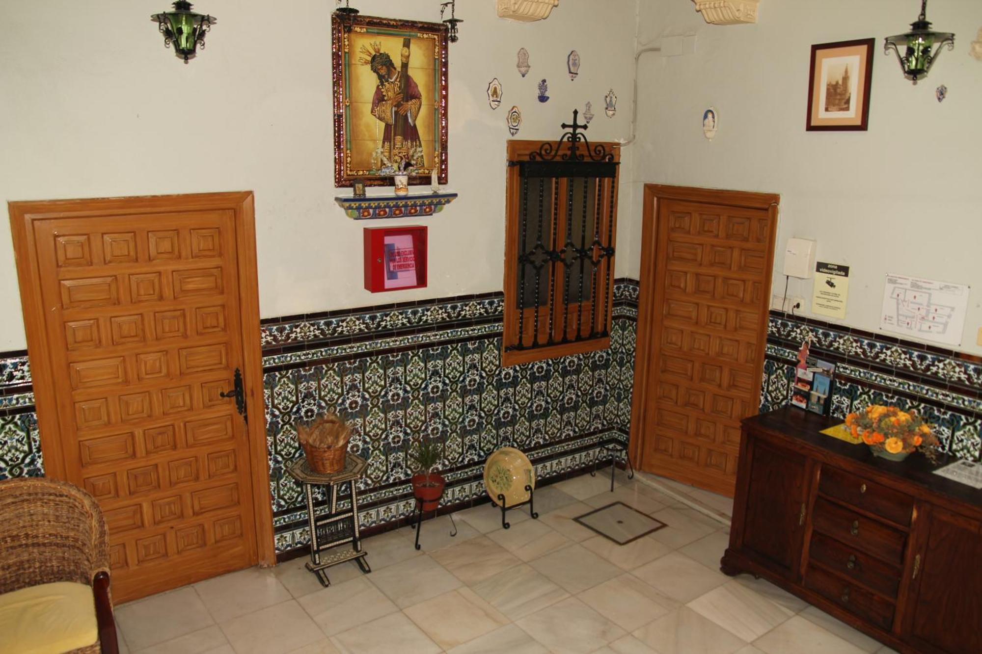 Pension Catedral Siviglia Esterno foto