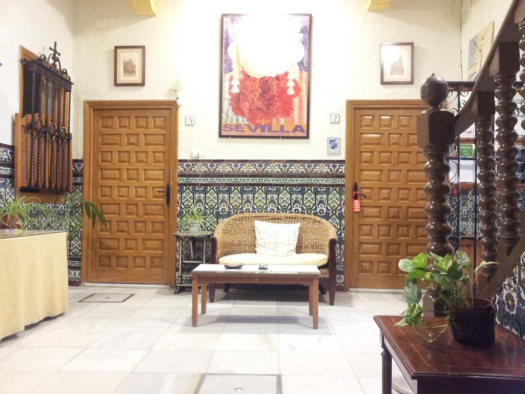 Pension Catedral Siviglia Esterno foto